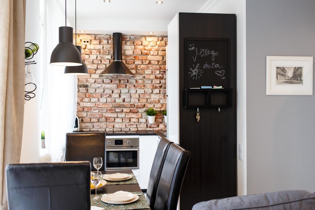 Apartamenty Sienkiewicza - Bezplatny Parking, Centrum, Park, Fv Келце Екстериор снимка