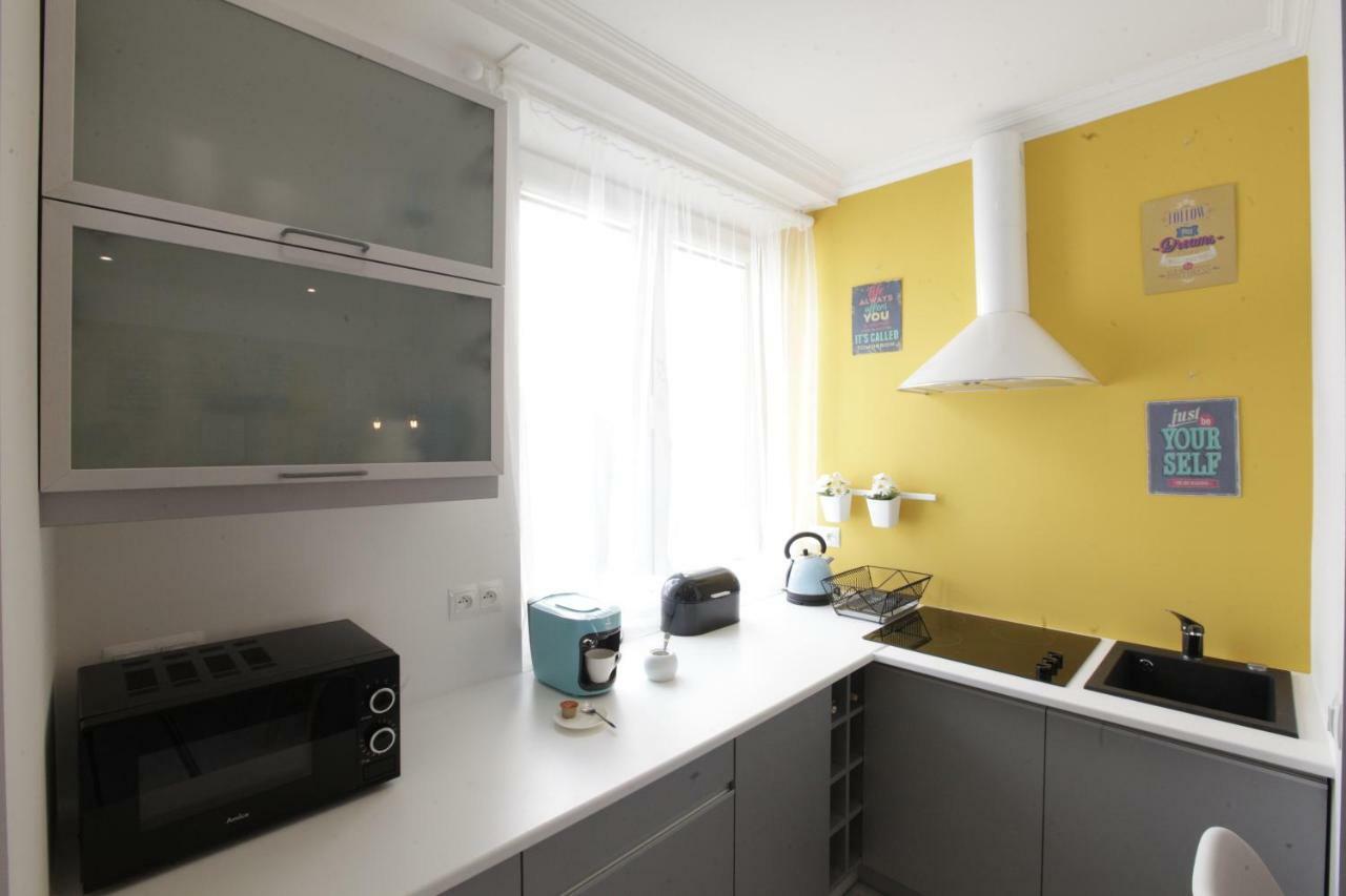 Apartamenty Sienkiewicza - Bezplatny Parking, Centrum, Park, Fv Келце Екстериор снимка