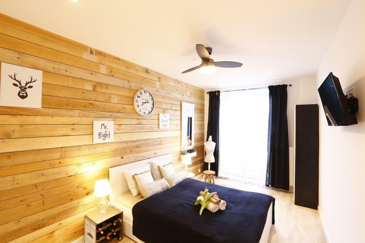 Apartamenty Sienkiewicza - Bezplatny Parking, Centrum, Park, Fv Келце Екстериор снимка